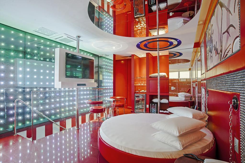 Motel Acqua (Adults Only) Curitiba Luaran gambar