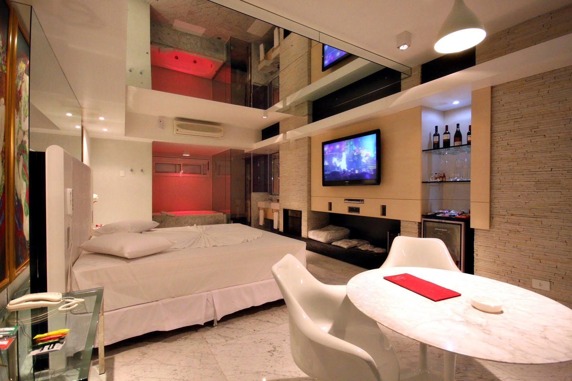 Motel Acqua (Adults Only) Curitiba Luaran gambar